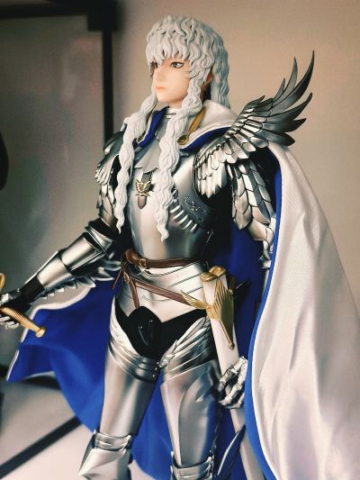 剑风传奇 格里菲斯 新生鹰之团