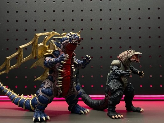 S.H.Figuarts 欧布猛斯王