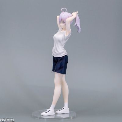 不时用俄语小声说真心话的邻桌艾莉同学动画版 Luminasta “艾莉”运动服
