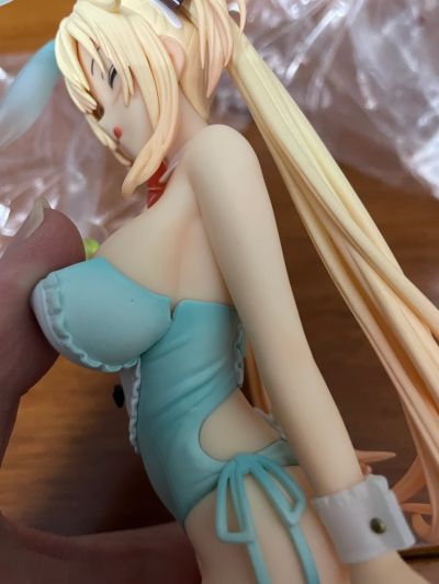 圣剑学院的魔剑使 蕾吉娜‧梅赛德斯 青色兔女郎+走光系统