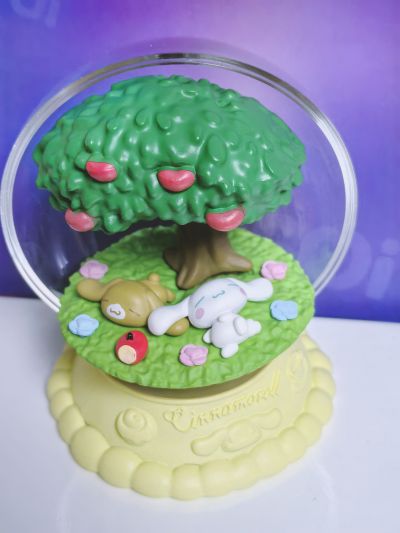 大耳狗微景观藏品 轻松快乐每一天