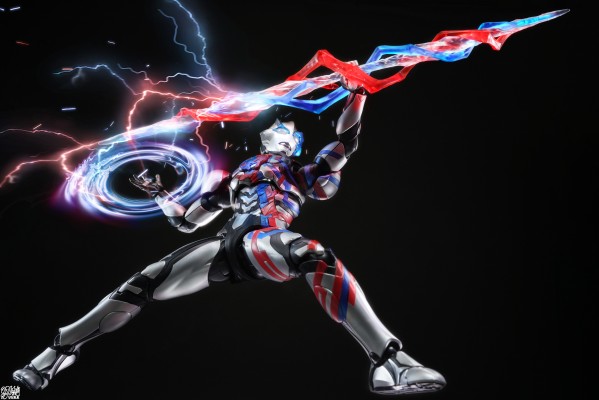 布鲁可积木人  奥特名鉴传奇版 布莱泽奥特曼 法多兰盔甲