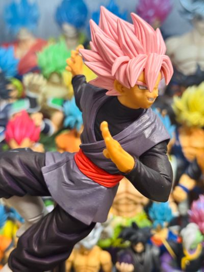 龙珠超 孙悟空FES!! 其之五  黑悟空 超级赛亚人桃红