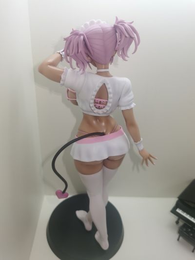 黑色辣妹女仆淫魔要吃掉主人了 可可亚 粉色版