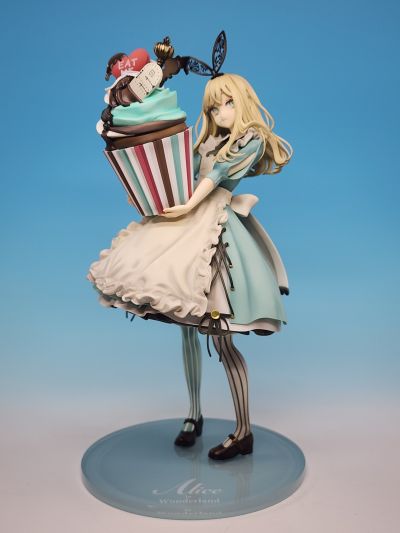 爱丽丝梦游仙境