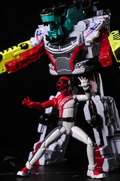 S.H.Figuarts  奔奔红（暂译）