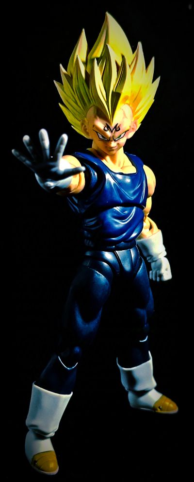 S.H.Figuarts  贝吉塔《龙珠超：超级人造人》