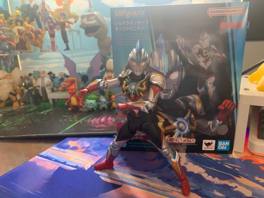 S.H.Figuarts 欧布奥特曼 三重形态