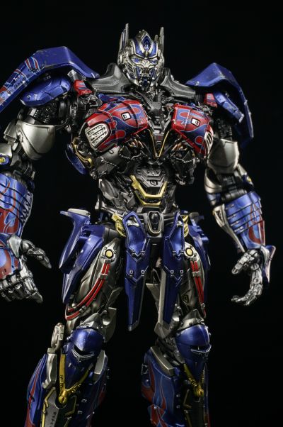 AMK PRO系列 变形金刚5：最后的骑士 擎天柱