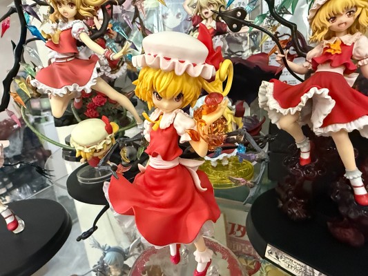 东方Project  芙兰朵露・斯卡雷特