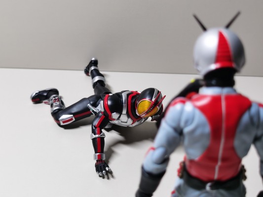 S.H.Figuarts(真骨雕制法) 假面骑士埃克斯