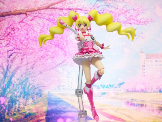 S.H.Figuarts   桃天使 -光之美少女设计师版本-