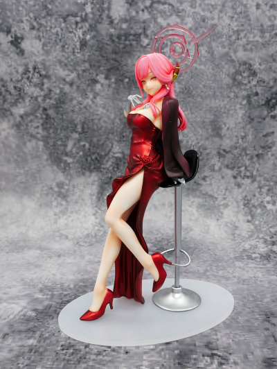 蔚蓝档案 陆八魔爱露（礼服）