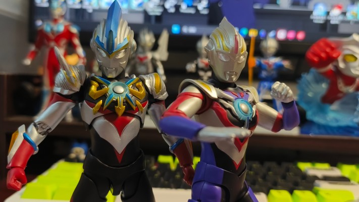 S.H.Figuarts 欧布奥特曼 三重形态