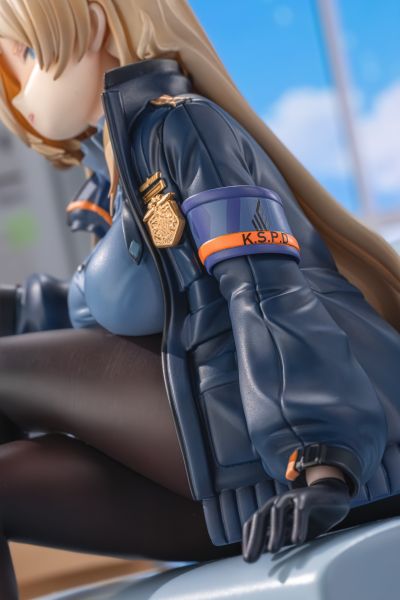 蔚蓝档案 尾刃康纳 休憩中