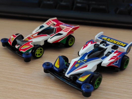 多美卡高级无限 四驱兄弟！！迷你四驱 飓风音速