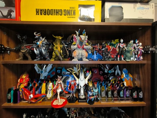 极致超值系列 哥斯拉大战金刚 骷髅爬虫