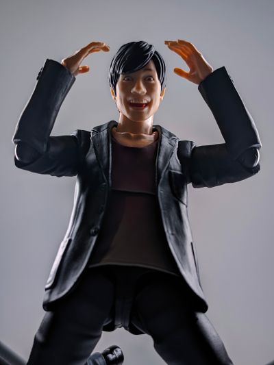 S.H.Figuarts 假面骑士：艾克赛德 新檀黎斗 ～新的哀伤和快乐～