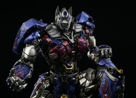 AMK PRO系列 变形金刚5：最后的骑士 擎天柱