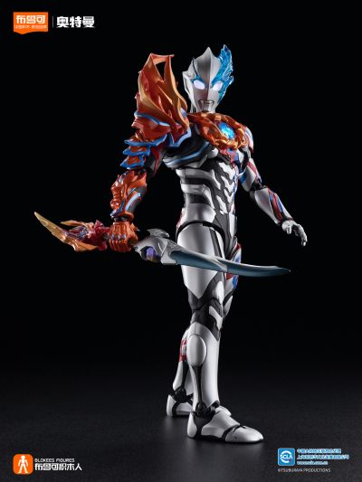 布鲁可积木人  奥特名鉴传奇版 布莱泽奥特曼 法多兰盔甲