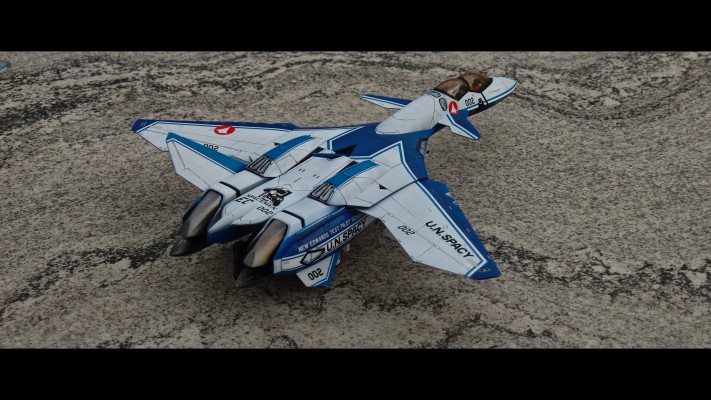 65866 超时空要塞系列 VF-11D 雷电 “试飞员学校”