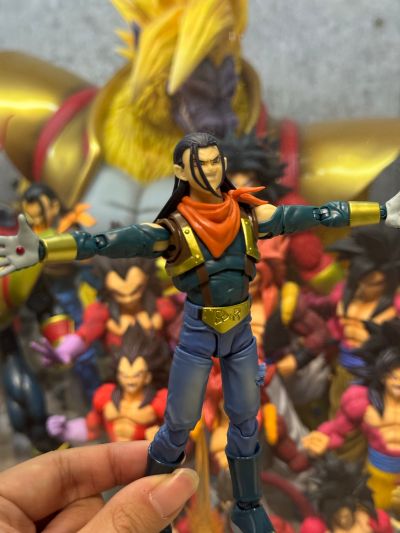 S.H.Figuarts 超级17号