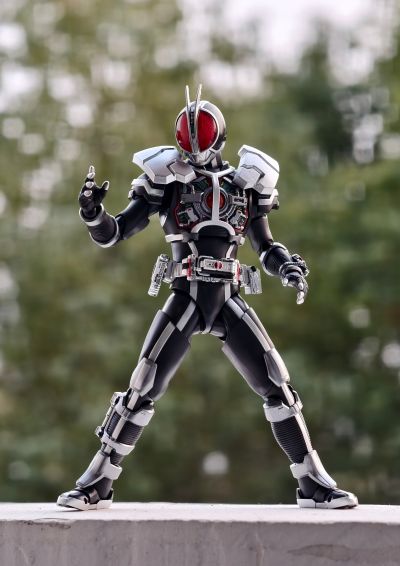 S.H.Figuarts（真骨雕制法） 假面骑士555 加速形态