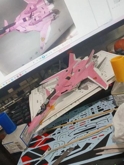 超时空要塞plus 1/72 YF-19