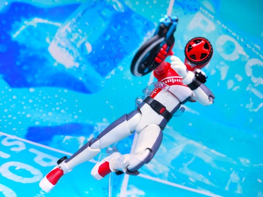 S.H.Figuarts  奔奔红（暂译）