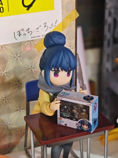 摇曳露营△ 志摩凛 买下去了