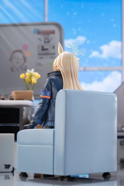 蔚蓝档案 尾刃康纳 休憩中