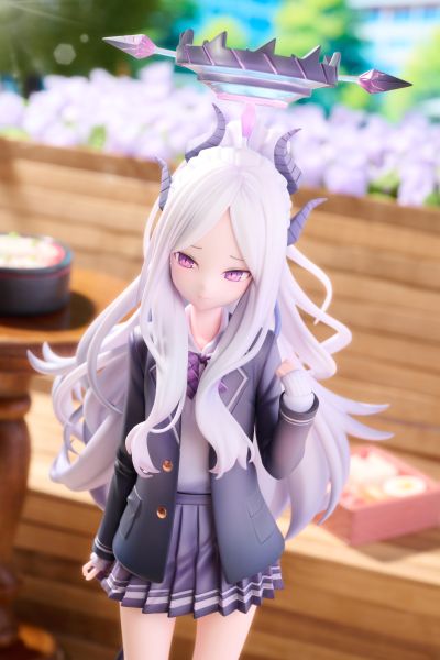 蔚蓝档案  空崎日奈 制服ver.