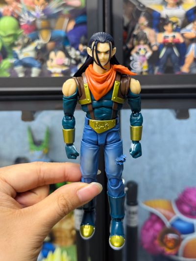 S.H.Figuarts 超级17号