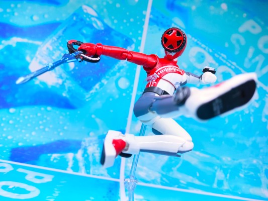 S.H.Figuarts  奔奔红（暂译）