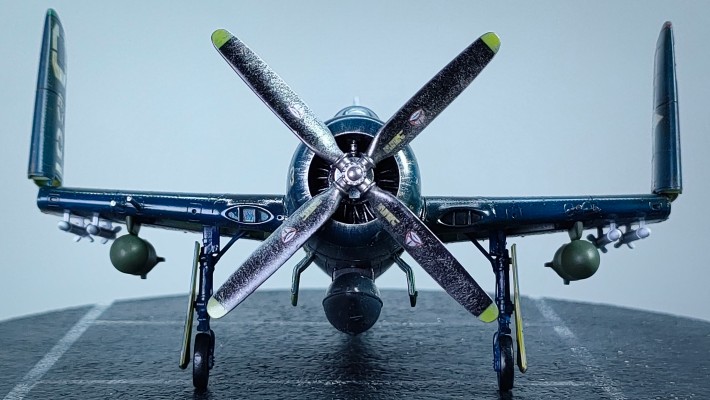 编号：87269  1/72 军用飞机系列 美国 F8F-2“熊猫”战斗机