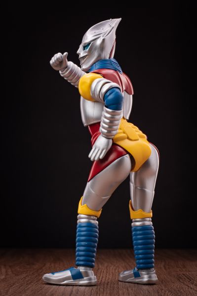 S.H.MonsterArts 哥斯拉大战美加洛 喷射杰格（1973）