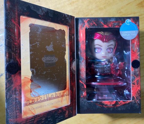 旺达幻视  猩红女巫与黑暗之书 COSBABY迷你珍藏人偶