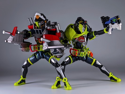 S.H.Figuarts   假面骑士狙击 模拟玩家  50级