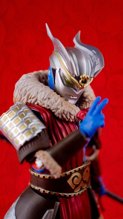 S.H.Figuarts  悟空战袍·赛罗奥特曼