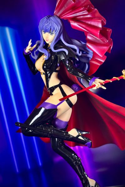 FiguartsZERO マクロスＦ シェリル・ノーム（黑うさぎ）