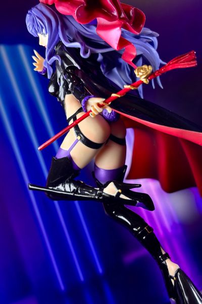 FiguartsZERO マクロスＦ シェリル・ノーム（黑うさぎ）