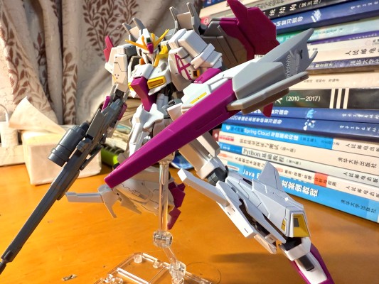 HGBF HOBBY HOBBY 惊异创形者 白色闪电Z高达