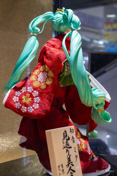 初音未来 回首美人图  -久月联名日本人偶-