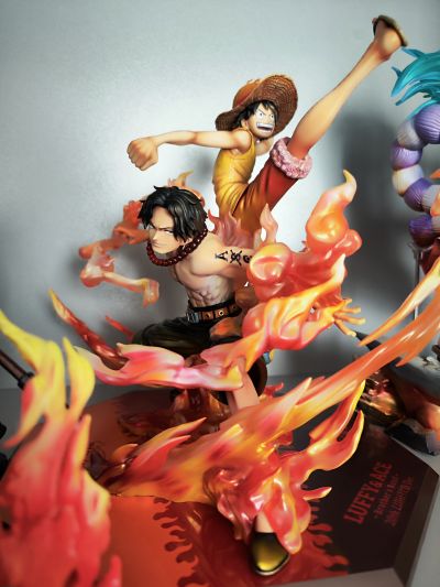 P.O.P 航海王“NEO-MAXIMUM”路飞 与 艾斯 ～兄弟之情～ 20周年限定版