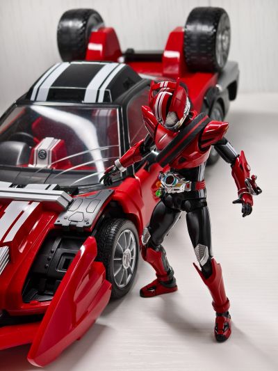 S.H.Figuarts 假面骑士驰骑 假面骑士驰骑 飙速型