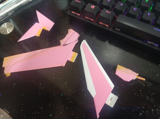 超时空要塞plus 1/72 YF-19