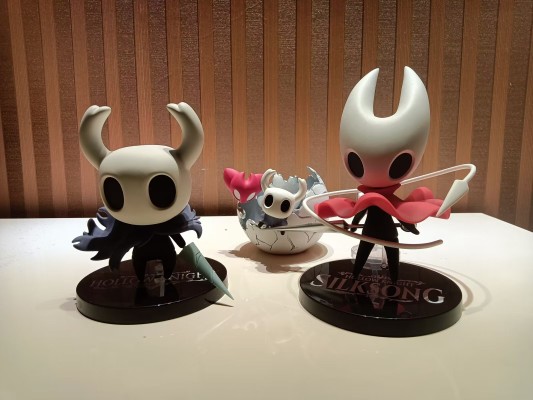 粘土人#2196 空洞骑士：丝绸之歌 大黄蜂