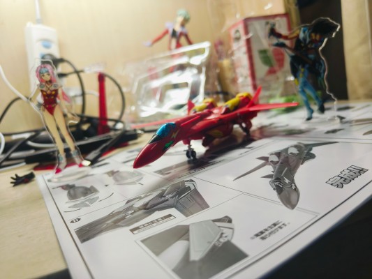 HI-METAL R  超时空要塞7 VF-19改 烈焰女武神