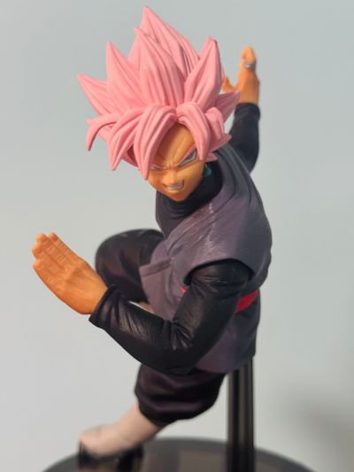 龙珠超 孙悟空FES!! 其之五  黑悟空 超级赛亚人桃红