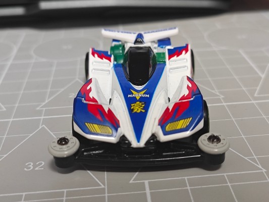 多美卡高级无限 四驱兄弟！！迷你四驱 胜利冲锋